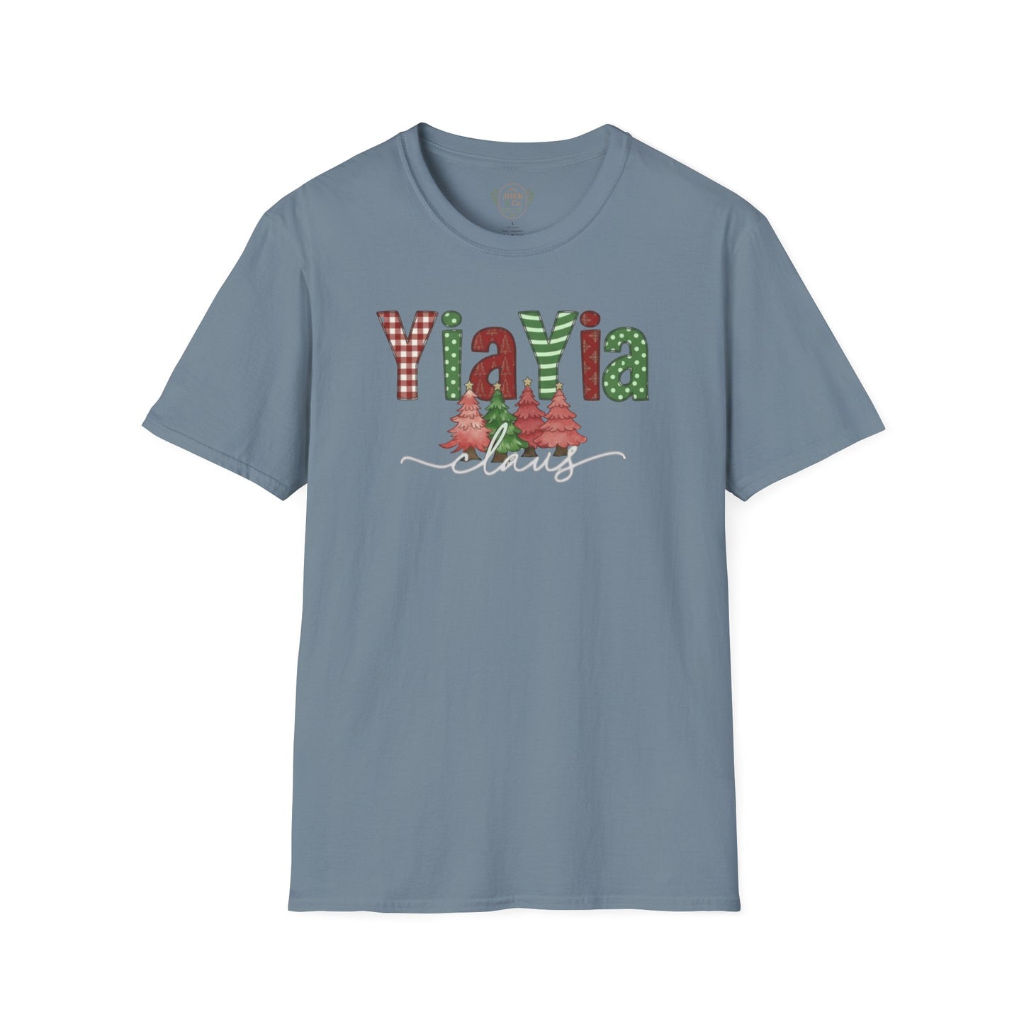 Grandma 'YiaYia' Christmas T-Shirt – Festive Plaid & Tree Holiday Tee